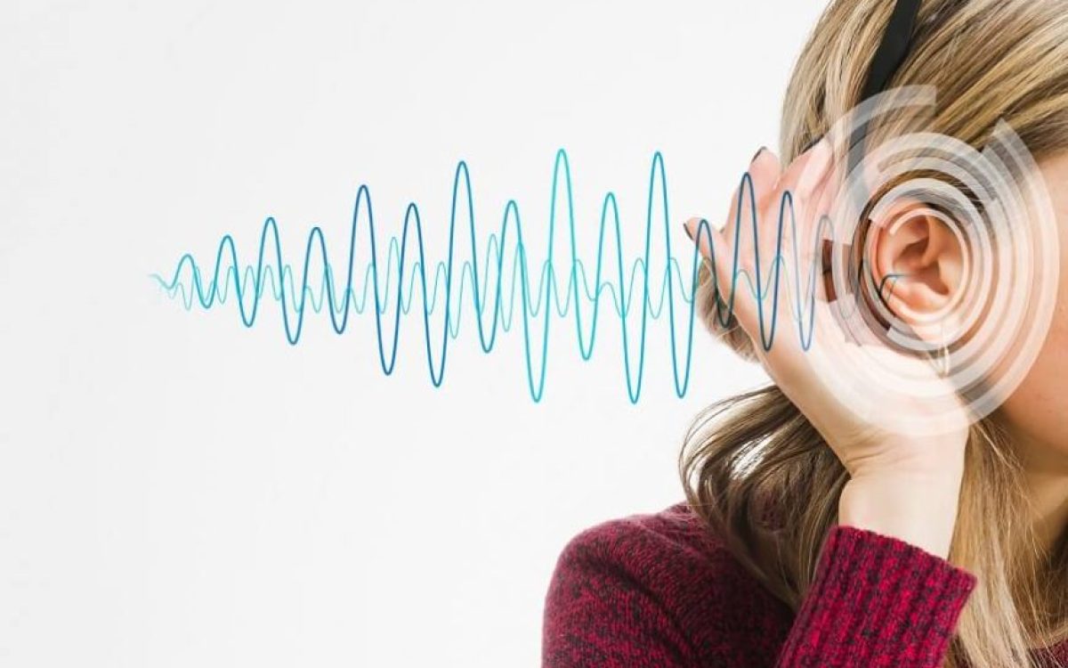 Discover how sound travels through air, water, and solids. A beginner-friendly explanation of sound waves, vibration, frequency, and energy movement — explained in a simple way.